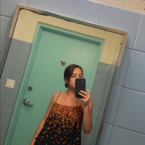 Meet your Posher, Amanda - Picture 4 of 4